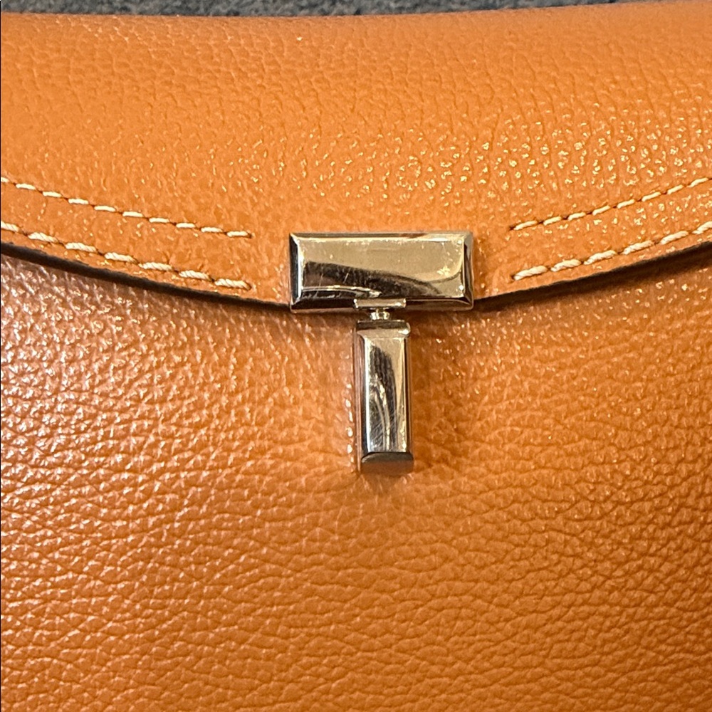 Toteme T lock Leather Clutch - Picture 2 of 5